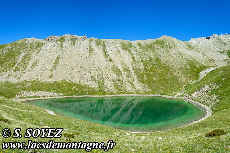 Photo n201607222
Grand lac du Lauzet (2373m) (Limite Guillestrois - Queyras)
Clich Serge SOYEZ
Copyright Reproduction interdite sans autorisation