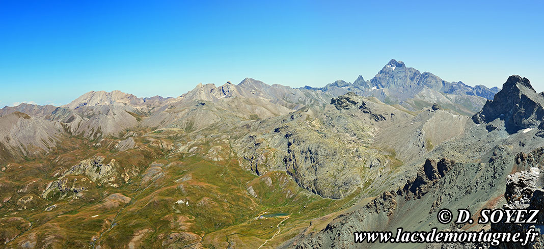 Photo n°201507002
Cliché Dominique SOYEZ
Copyright Reproduction interdite sans autorisation Photo n°201507002
Lac de la Blanche et lacs Blanchet (Queyras) (Hautes-Alpes)
Cliché Dominique SOYEZ
Copyright Reproduction interdite sans autorisation