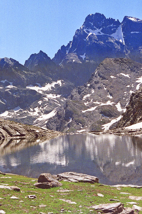 Photo n20090747NDH_art_096dpi
Lac de Clot Sabl (2720m) (Queyras, Hautes-Alpes)
Clich Dominique SOYEZ
Copyright Reproduction interdite sans autorisation