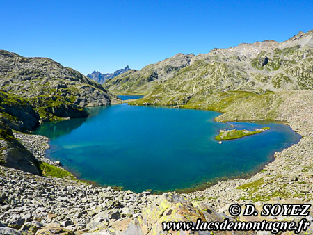 Lac Blanc (2256m)
(Montagne des Sept Laux, Chane de Belledonne, Isre)
Clich Dominique SOYEZ
Copyright Reproduction interdite sans autorisation