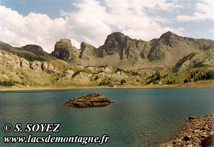 Photo n19930802
Lac d'Allos (2229m) (Alpes de Haute Provence)
Clich Serge SOYEZ
Copyright Reproduction interdite sans autorisation