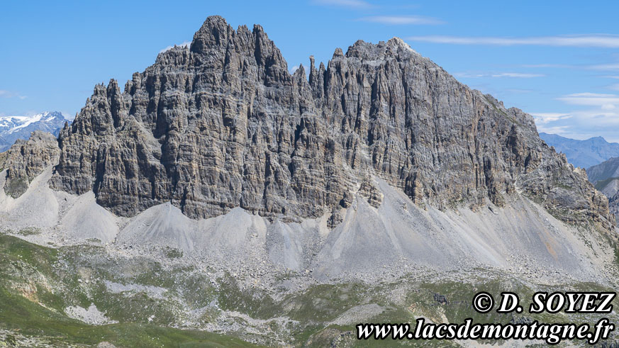 Photo n202507094
Face SUD du Grand Sru (2888m) (Valle troite, Brianonnais, Hautes-Alpes)
Clich Dominique SOYEZ
Copyright Reproduction interdite sans autorisation