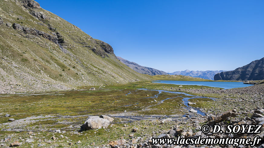 Photo n�202607060
Lac Faravel (2386m) (�crins, Hautes-Alpes)
Clich� Dominique SOYEZ
Copyright Reproduction interdite sans autorisation