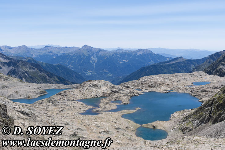 202307104
Lacs de Crupillouse (Champsaur, crins, Hautes-Alpes)
Clich Dominique SOYEZ
Copyright Reproduction interdite sans autorisation