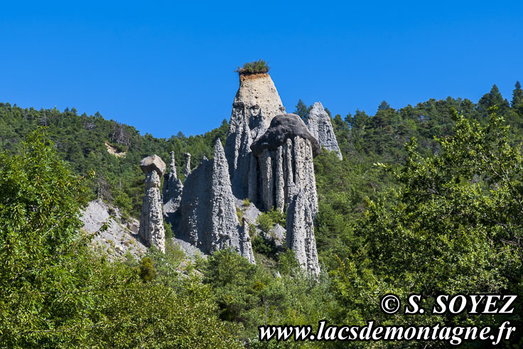 Photo n202407091
Les Demoiselles de Pontis (Embrunais, Hautes-Alpes)
Clich Serge SOYEZ
Copyright Reproduction interdite sans autorisation