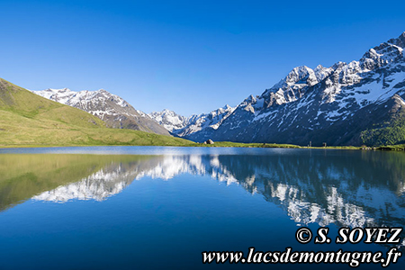 Lac du Pontet (1982m)
(Villar-d'Arne, Hautes-Alpes)
Clich Serge SOYEZ
Copyright Reproduction interdite sans autorisation