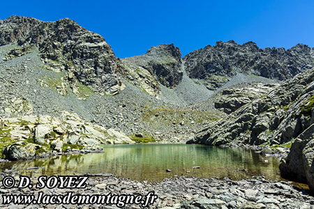 Lac Porcirole (2665m)
(Queyras, Hautes-Alpes)
Clich Dominique SOYEZ
Copyright Reproduction interdite sans autorisation