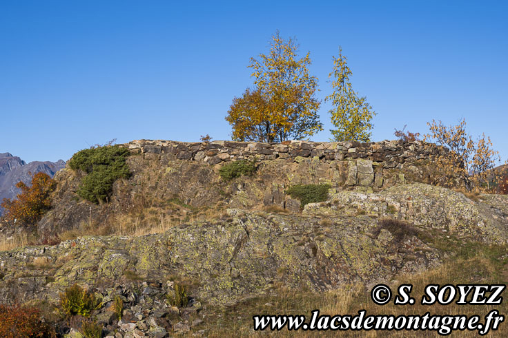 Photo n°202510027
Cliché Serge SOYEZ
Copyright Reproduction interdite sans autorisation Photo n°202510027
Site archéologique de Brandes (Alpe-d'Huez, Les Grandes Rousses, Isère)
Cliché Serge SOYEZ
Copyright Reproduction interdite sans autorisation
