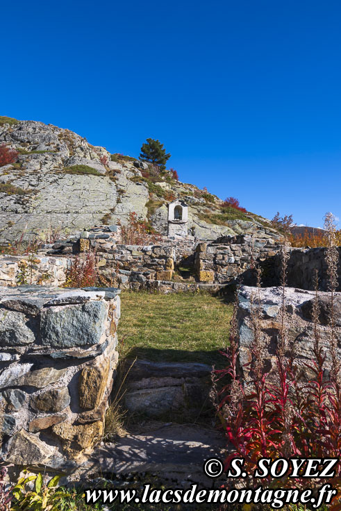 Photo n°202510040
Cliché Serge SOYEZ
Copyright Reproduction interdite sans autorisation Photo n°202510040
Site archéologique de Brandes (Alpe-d'Huez, Les Grandes Rousses, Isère)
Cliché Serge SOYEZ
Copyright Reproduction interdite sans autorisation